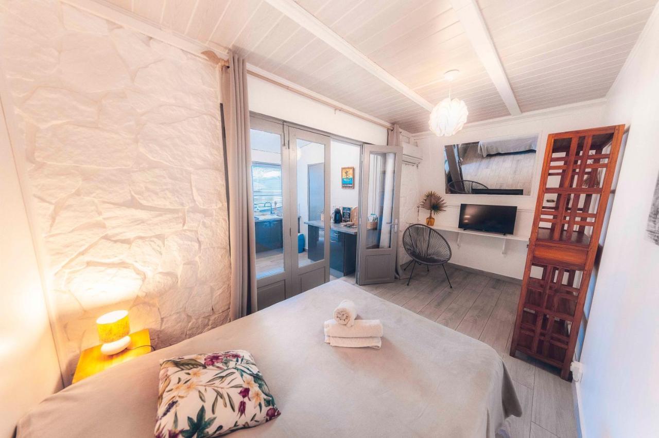 Studio Cassia En Rdj Proche Lagon De L'Ermitage 圣吉尔莱班 外观 照片